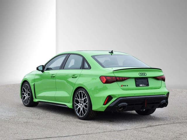 Audi Rs3 2.5T* quattro* AвтоКредит * (ЦЕНА ДО БГ) - автомобили, коли, обяви за нови и употребявани 3