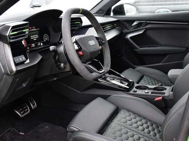 Audi Rs3 2.5T* quattro* AвтоКредит * (ЦЕНА ДО БГ) - автомобили, коли, обяви за нови и употребявани 9