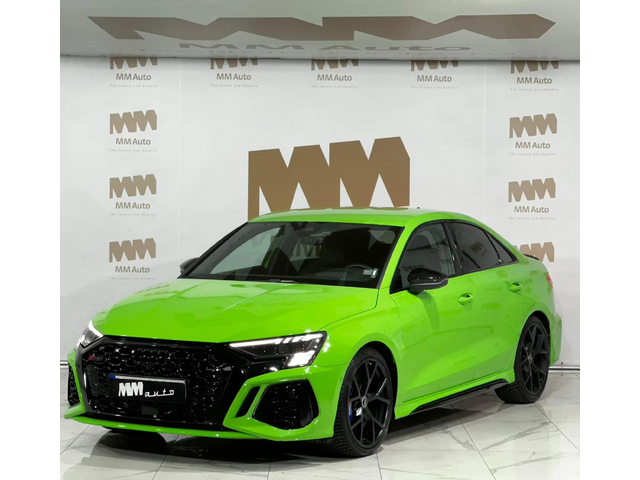 Audi Rs3 Quattro* Ceramic* Matrix* HuD* B&O - автомобили, коли, обяви за нови и употребявани 0