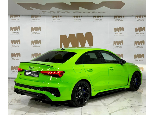 Audi Rs3 Quattro* Ceramic* Matrix* HuD* B&O - автомобили, коли, обяви за нови и употребявани 2