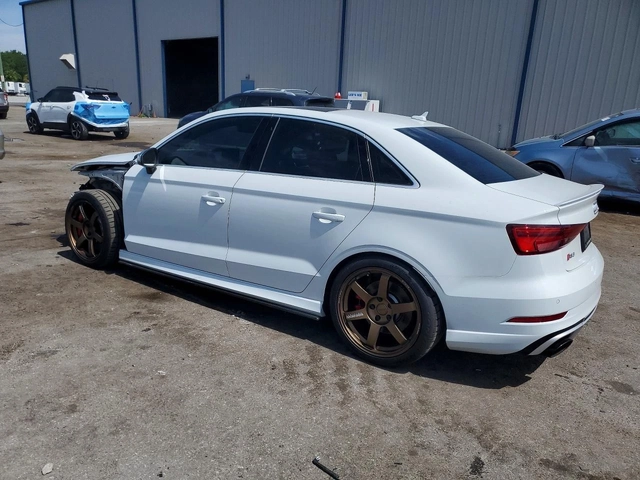 Audi Rs3 QUATTRO* КОЖА* ПОДГРЕВ* ПАНО* КАМЕРА* LED* - автомобили, коли, обяви за нови и употребявани 3