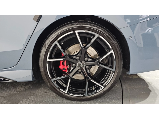 Audi Rs3 2.5 TFSI quattro - автомобили, коли, обяви за нови и употребявани 5