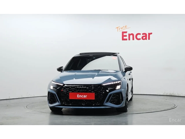 Audi Rs3 2.5 TFSI Quattro* Bang&Olufsen* HUD* PANO - автомобили, коли, обяви за нови и употребявани 1