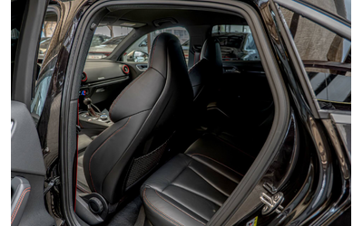 Audi RS3 Седан/2.5TFSI/Bang&Olufsen/Камера/Подгрев/Quattro - автомобили, коли, обяви за нови и употребявани 11