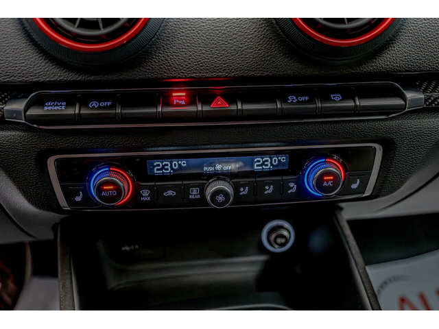 Audi RS3 Седан/2.5TFSI/Bang&Olufsen/Камера/Подгрев/Quattro - автомобили, коли, обяви за нови и употребявани 13