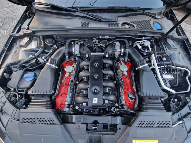 Audi Rs4 Avant 4.2 FSI QUATTRO - автомобили, коли, обяви за нови и употребявани 16