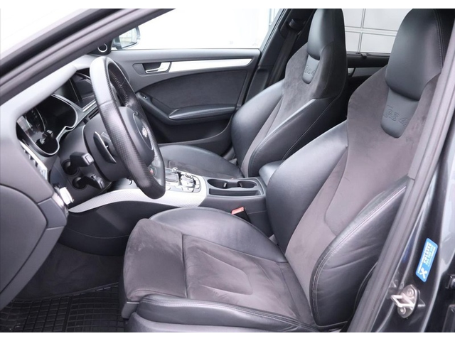 Audi RS4 RS4 4.2FSI Quattro - автомобили, коли, обяви за нови и употребявани 6