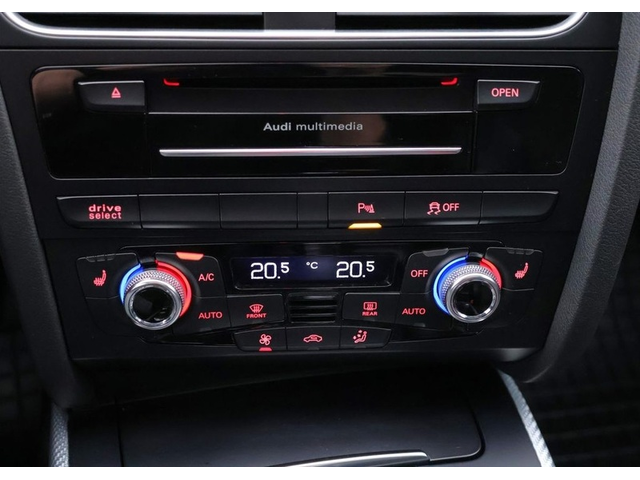 Audi RS4 RS4 4.2FSI Quattro - автомобили, коли, обяви за нови и употребявани 8