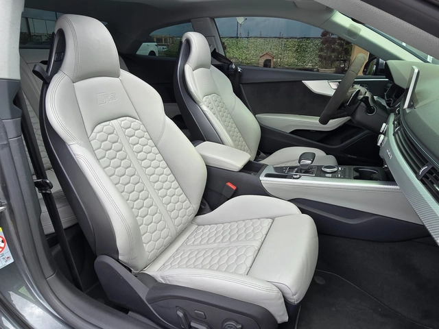 Audi Rs5 RS5* Bang&Olufsen* Pano* Massage* Evropeiska* - автомобили, коли, обяви за нови и употребявани 10
