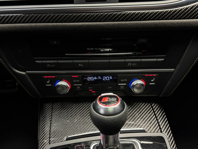 Audi Rs6 Quattro* Performance* Exclusive - автомобили, коли, обяви за нови и употребявани 11