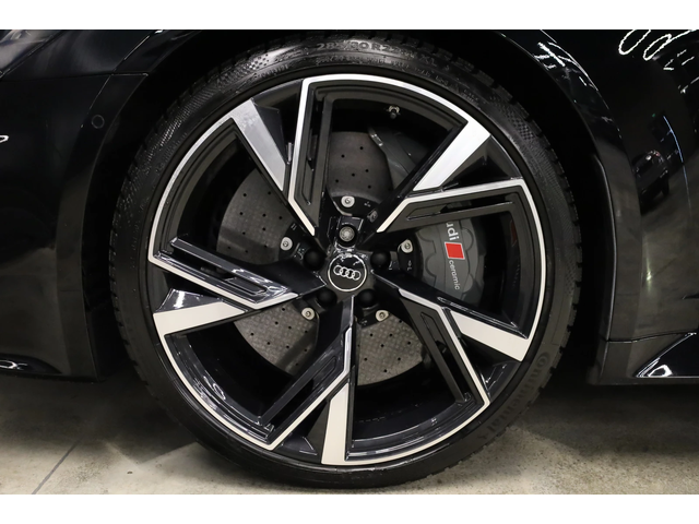 Audi Rs6 CARBON* CERAMIC BRAKE* B&O* PANO* 360* - автомобили, коли, обяви за нови и употребявани 5