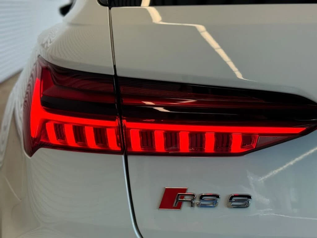 Audi Rs6 4.0Т* Performance* AвтоКредит * (ЦЕНА ДО БГ) - автомобили, коли, обяви за нови и употребявани 16