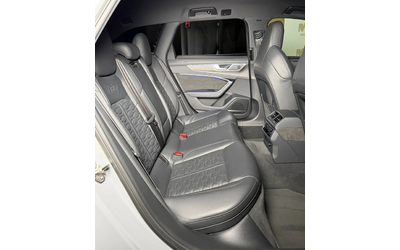 Audi Rs6 Avant* Ceramic* Carbon* HuD* B&O - автомобили, коли, обяви за нови и употребявани 10