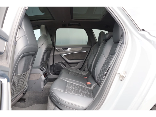 Audi Rs6 * CERAMIC* CARBON* LASER* PANO* B&O* 360* - автомобили, коли, обяви за нови и употребявани 15