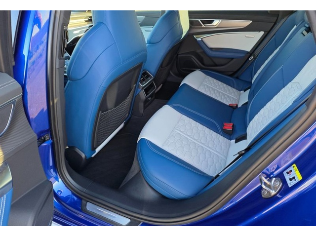 Audi RS6 RS6 4.0 Avant Quattro - автомобили, коли, обяви за нови и употребявани 7