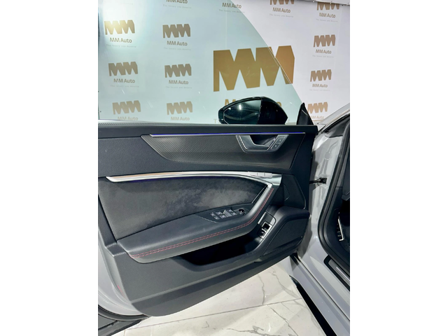 Audi Rs7 Sportback* Quattro* Carbon* 360* Pano - автомобили, коли, обяви за нови и употребявани 5