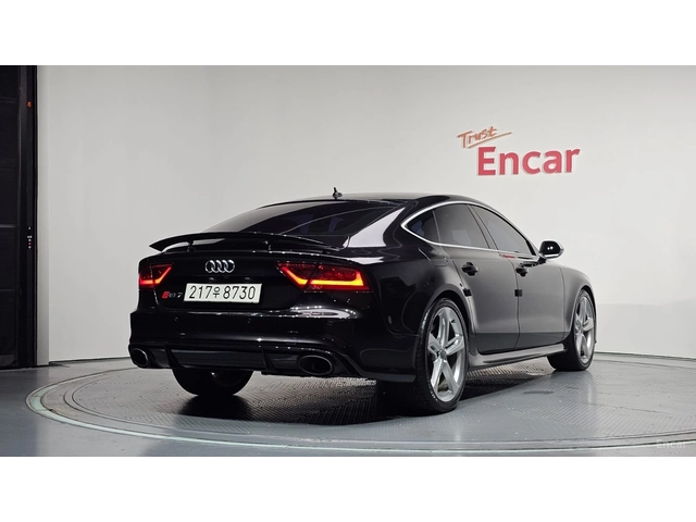 Audi Rs7 4.0 TFSI* QUATTRO SPORT* PANO* КОЖА* ПОДГРЕВ* - автомобили, коли, обяви за нови и употребявани 1