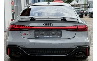 audi-rs7 - 3