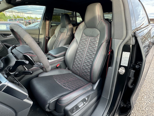 Audi RSQ8 - автомобили, коли, обяви за нови и употребявани 6