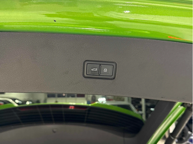 Audi RSQ8 С РЕГИСТРАЦИЯ & АВТО КРЕДИТ - автомобили, коли, обяви за нови и употребявани 11