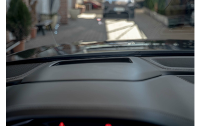 Audi RSQ8 4.0TFSI/Керамика/Обдухване/Карбон/Bang&Olufsen/HuD/Камера 360 - автомобили, коли, обяви за нови и употребявани 10