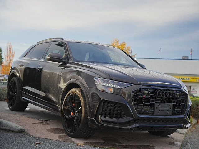Audi RSQ8 QUATTRO * MASSAGE * HEAD UP * 360 * MATRIX * PANO - автомобили, коли, обяви за нови и употребявани 1