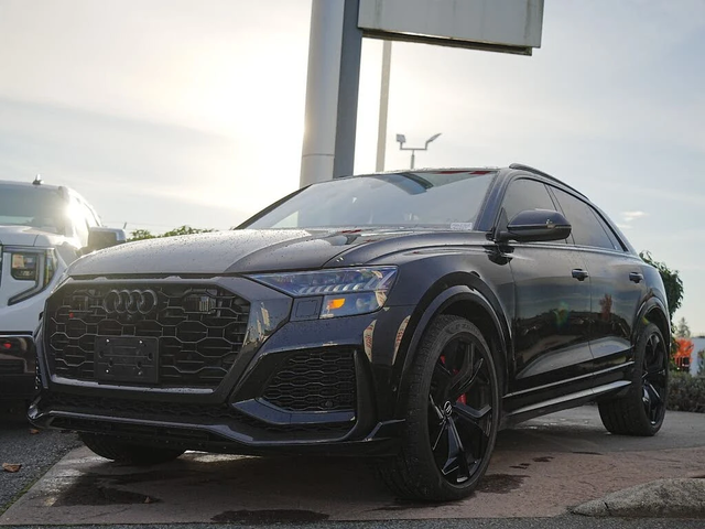 Audi RSQ8 QUATTRO * MASSAGE * HEAD UP * 360 * MATRIX * PANO - автомобили, коли, обяви за нови и употребявани 2