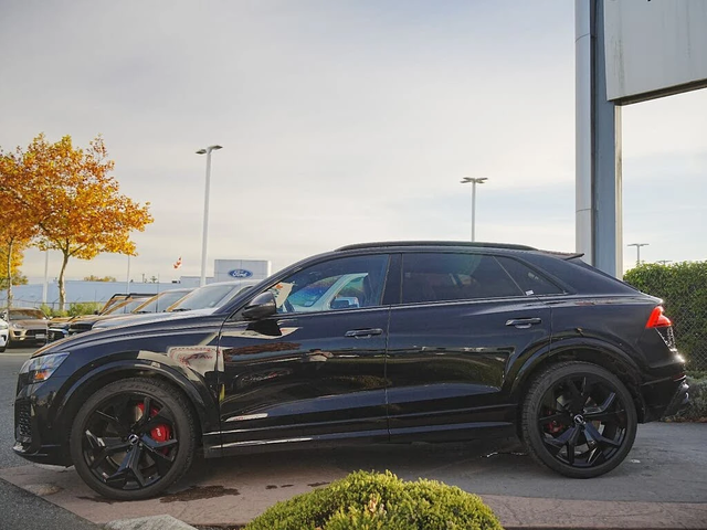 Audi RSQ8 QUATTRO * MASSAGE * HEAD UP * 360 * MATRIX * PANO - автомобили, коли, обяви за нови и употребявани 3
