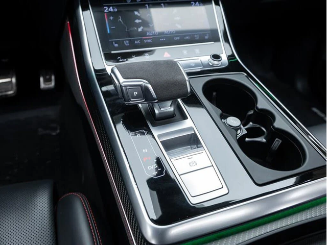 Audi RSQ8 * АвтоКредит * (ЦЕНА ДО БГ) - автомобили, коли, обяви за нови и употребявани 13