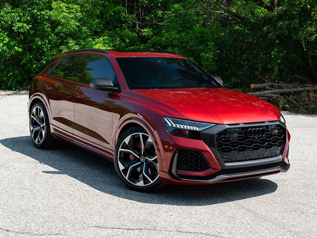 Audi RSQ8 4.0Т* AвтоКредит * (ЦЕНА ДО БГ) - автомобили, коли, обяви за нови и употребявани 1