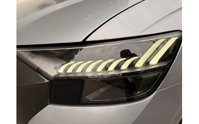 Audi RSQ8 4.0TFSI / ВЕНТИЛАЦИЯ - автомобили, коли, обяви за нови и употребявани 15