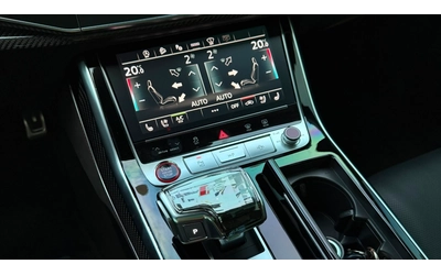 Audi RSQ8 - автомобили, коли, обяви за нови и употребявани 11