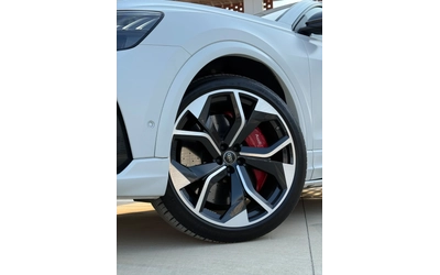audi-rsq8 - 3