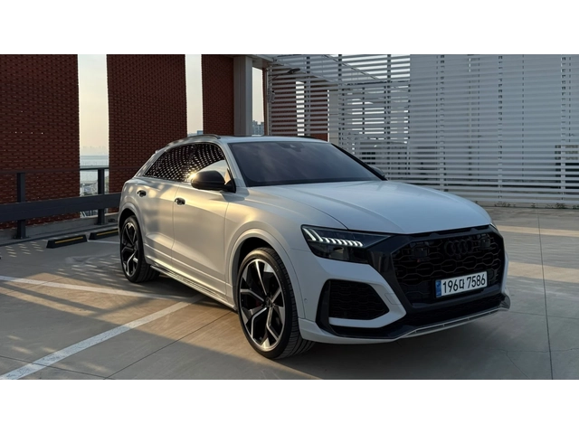 Audi RSQ8 2021* 360* ОБДУХ* МАСАЖ* B&O* PANO* КРАЙНА ЦЕНА - автомобили, коли, обяви за нови и употребявани 2