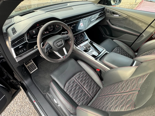 Audi RSQ8 - автомобили, коли, обяви за нови и употребявани 7
