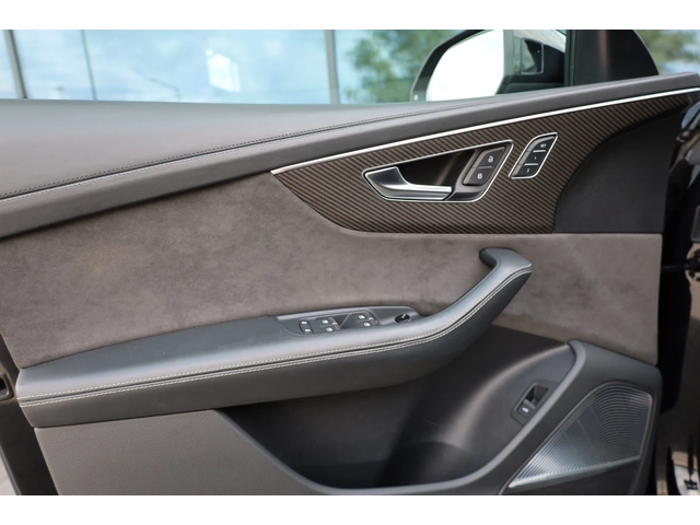 Audi RSQ8 * CARBON* HD MATRIX LIGHTS* B&O* PANO* 360* - автомобили, коли, обяви за нови и употребявани 13