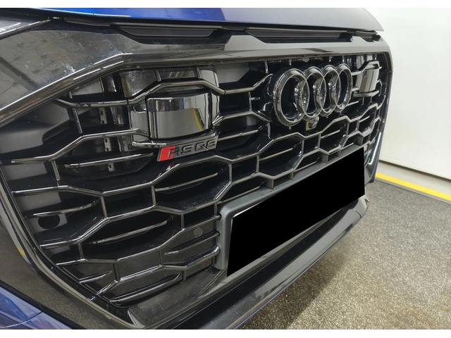 Audi RSQ8 RSQ8 4.0TFSI Quattro - автомобили, коли, обяви за нови и употребявани 4