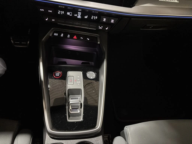 Audi S3 АвтоКредит* (ЦЕНА ДО БГ) quattro Prestige - автомобили, коли, обяви за нови и употребявани 12