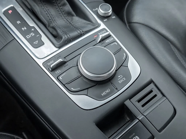 Audi S3 2.0T quattro Progressiv* АвтоКредит* (Цена до БГ) - автомобили, коли, обяви за нови и употребявани 12