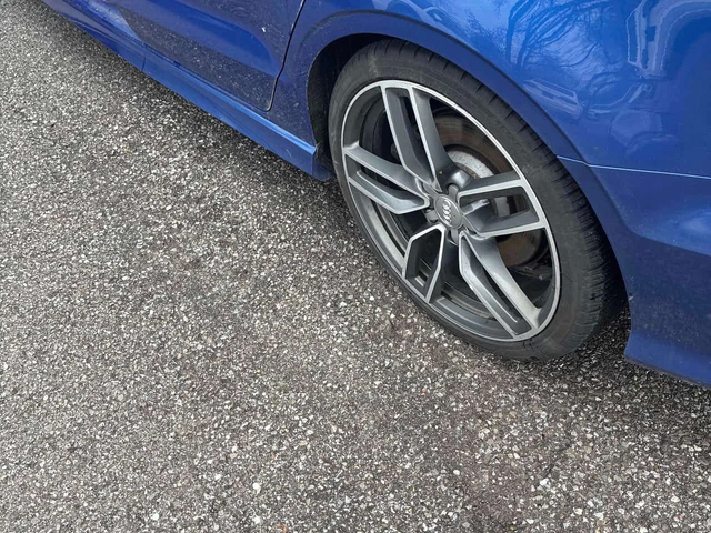 Audi S3 Technik| ОТ ПРЕДСТАВИТЕЛСТВО НА АУДИ| CARFAX - автомобили, коли, обяви за нови и употребявани 8