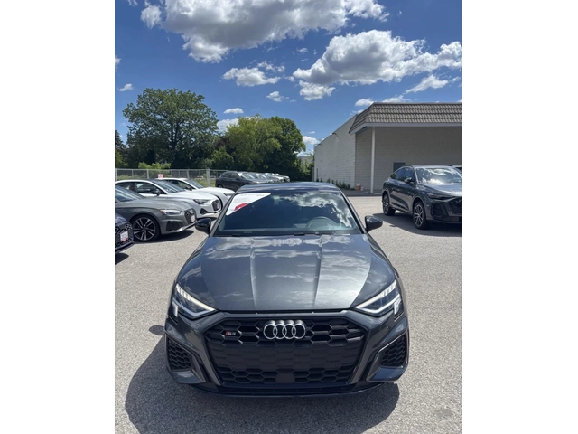 Audi S3 PROGRESSIV * НАПА КОЖА * CARBON PKG * CARFAХ * - автомобили, коли, обяви за нови и употребявани 1