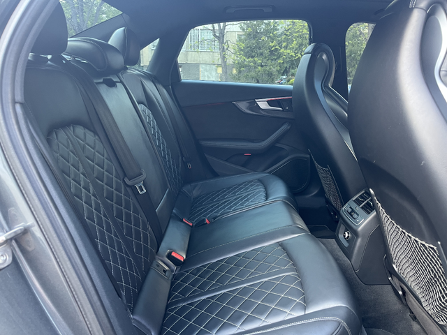 Audi S4, 2018 г., 155334 км, 354 к.с. - автомобили, коли, обяви за нови и употребявани 15