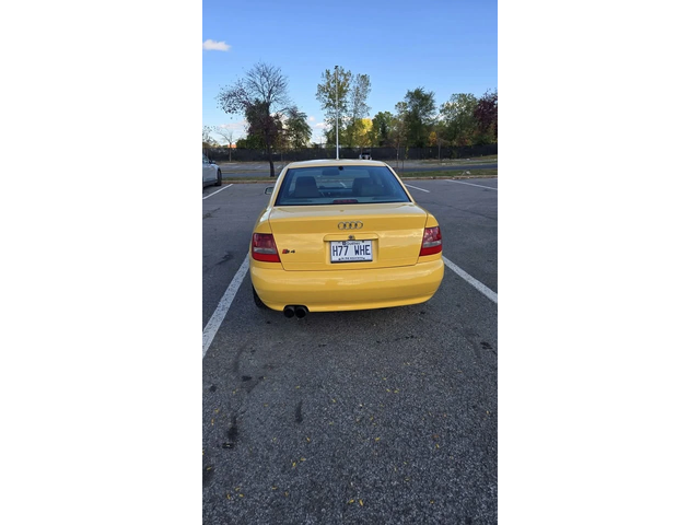 Audi S4 С РЕГИСТРАЦИЯ & АВТО КРЕДИТ - автомобили, коли, обяви за нови и употребявани 3