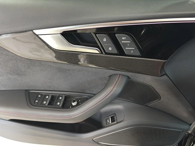 Audi S4 3.0TFSI* AвтоКредит * (ЦЕНА ДО БГ) - автомобили, коли, обяви за нови и употребявани 9