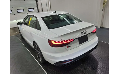audi-s4 - 4