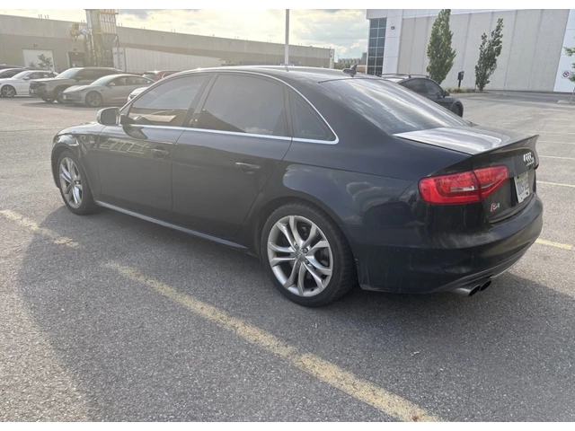 Audi S4 3.0TFSi * DRIVE SELECT * CAMERA * CARFAX * - автомобили, коли, обяви за нови и употребявани 5