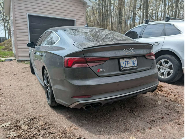 Audi S5 Progressiv/CARFAX/Панорама/Памет/Подгрев/ - автомобили, коли, обяви за нови и употребявани 1