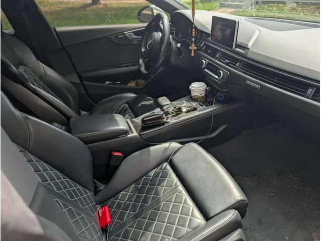 Audi S5 Progressiv/CARFAX/Панорама/Памет/Подгрев/ - автомобили, коли, обяви за нови и употребявани 3