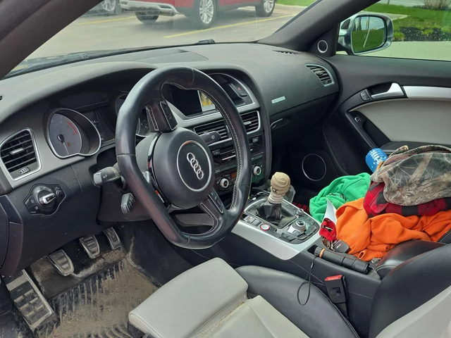 Audi S5 | Technik | РЪЧКА | КОЖА | ПОДГРЕВИ - автомобили, коли, обяви за нови и употребявани 6