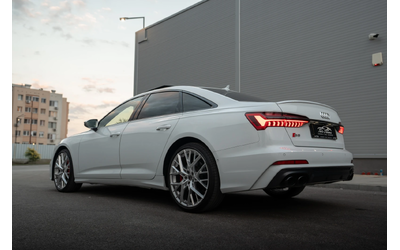 audi-s6 - 3